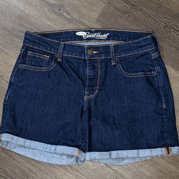 Old Navy the Sweetheart Dark Wash Cuffed Shorts size 4 - Picture 1 of 8